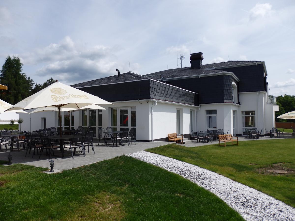 Rezidence Holšín Hotel Holsiny Exterior foto