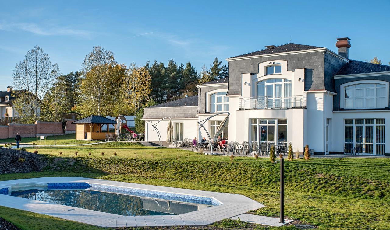 Rezidence Holšín Hotel Holsiny Exterior foto
